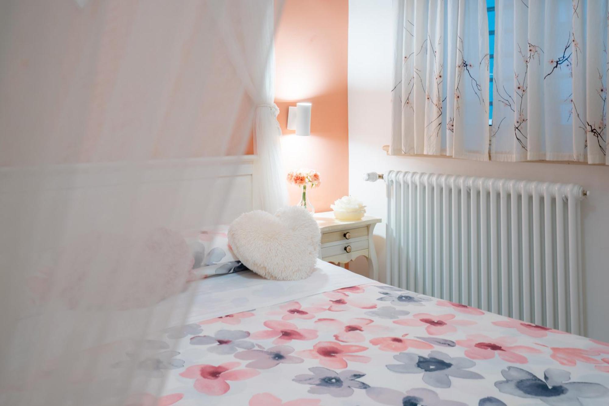 Petali Rosa - Dimora Peonia Villa Polignano a Mare Bagian luar foto